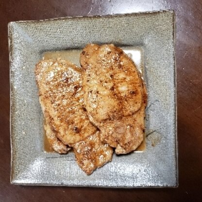 バルサミコと豚肉が余っていたので作りました。ソースがすごく簡単に作れておいしかったです。家族みんな完食しました！